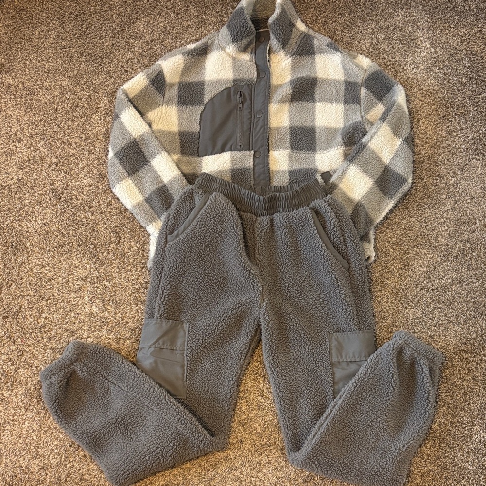 Oversize Set White Gray Sherpa Fleece Jacket & Sweatpants Size XS